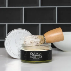 Einebær og Lime Barbersett, Barbersåpe, Kost og Toalettmappe